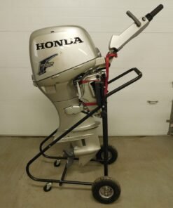 2002 Honda 40 HP 3 Cylinder Carbureted 4 Stroke 20" Outboard Motor