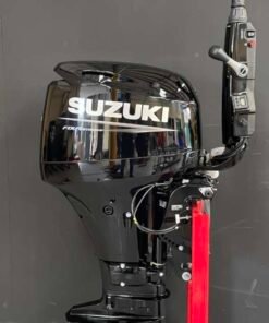 2003 Johnson/Suzuki 40 HP 3 Cylinder EFI 4 Stroke 20" (Long Shaft) Outboard Motor