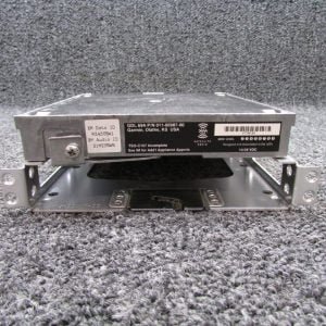 Garmin GDL-69A Satellite Radio Receiver has Different Tray (14,28V)