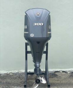 2018 Yamaha 300 HP V6 EFI 4 Stroke 25" (Extra Long Shaft) Outboard Motor
