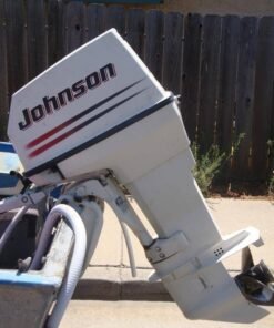 2001 Johnson 40 HP 2-Cylinder Carb 2-Stroke 20" (L) Outboard Motor